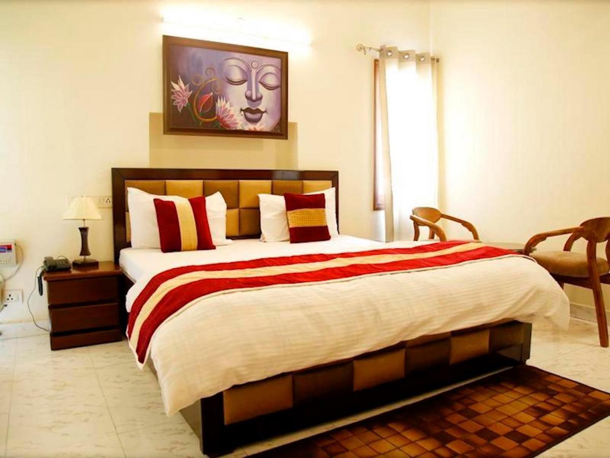 Maplewood Guest House, Neeti Bagh, New Delhiit Is A Boutiqu Guest House - Room 3 المظهر الخارجي الصورة